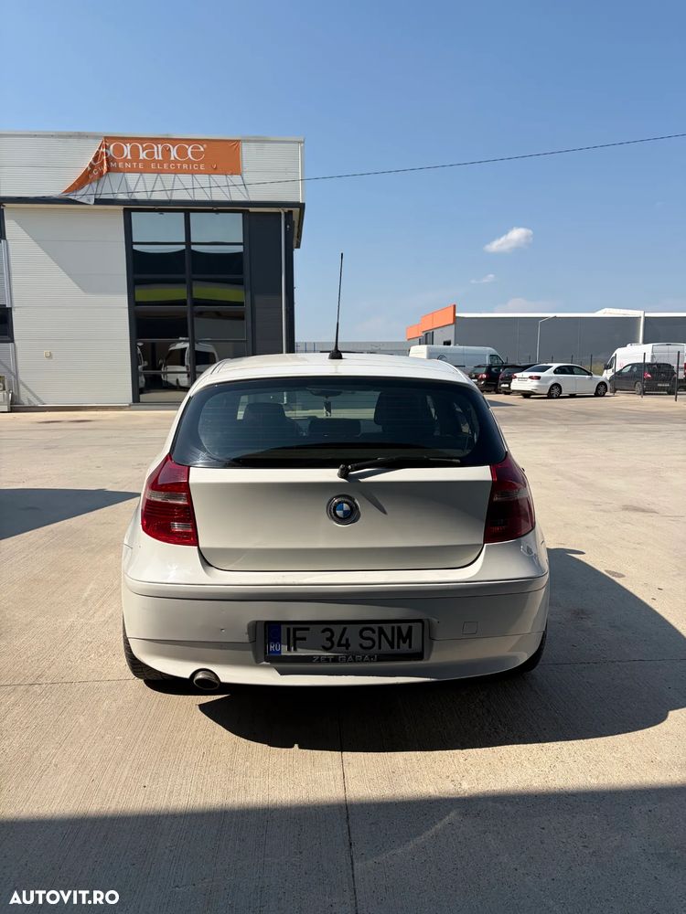 BMW Seria 1 118d - 5