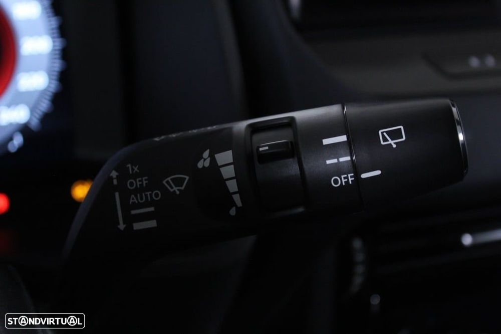 Nissan Qashqai 1.3 DIG-T Tekna SKY - 25