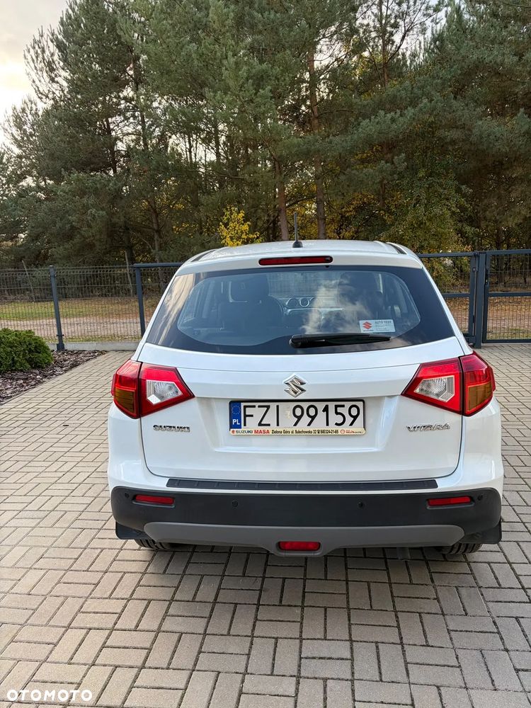 Suzuki Vitara - 13