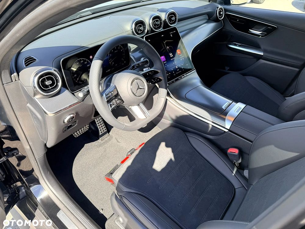 Mercedes-Benz GLC - 19