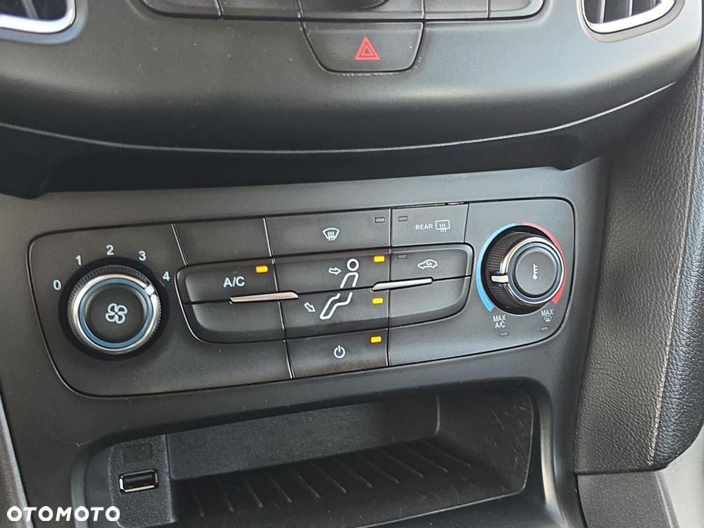 Ford Focus 1.5 TDCi Trend - 18