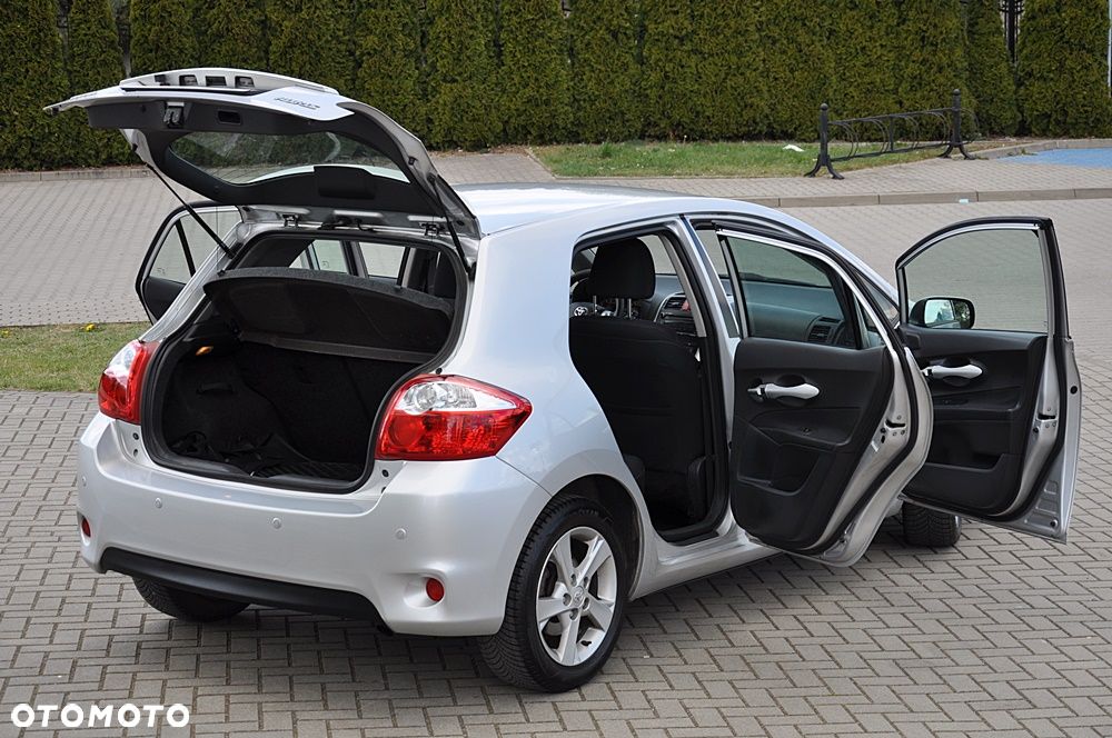 Toyota Auris 1.33 VVT-i Terra Start - 18