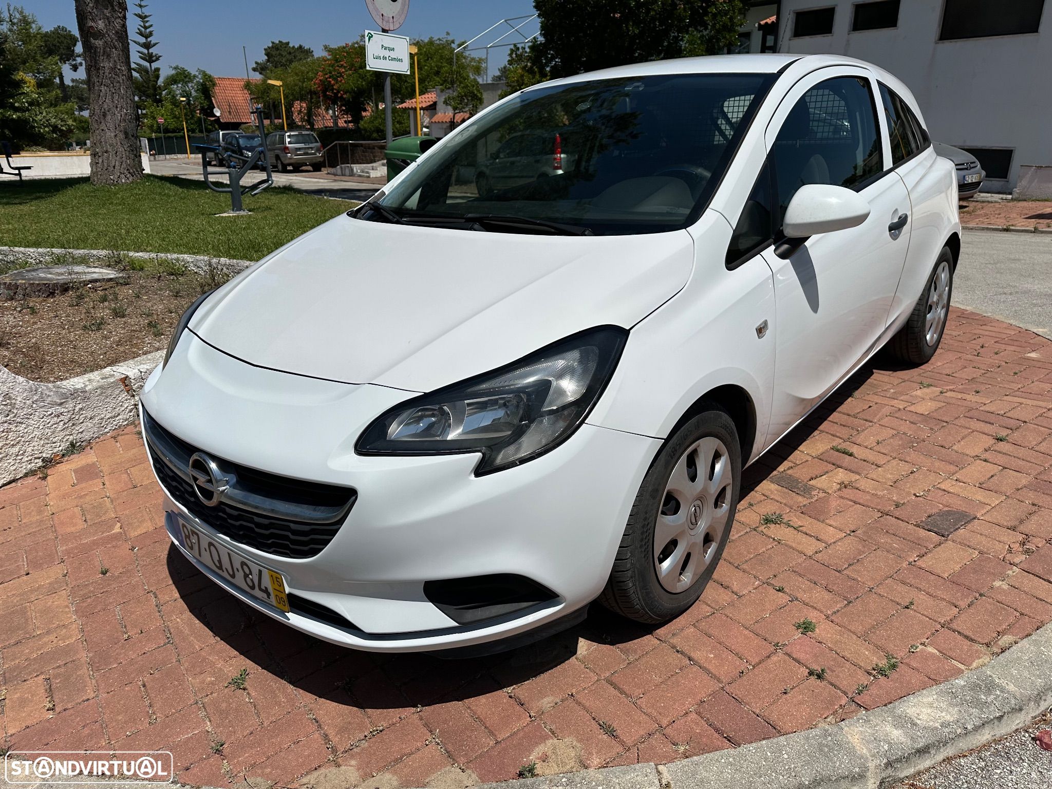Opel Corsa - 1