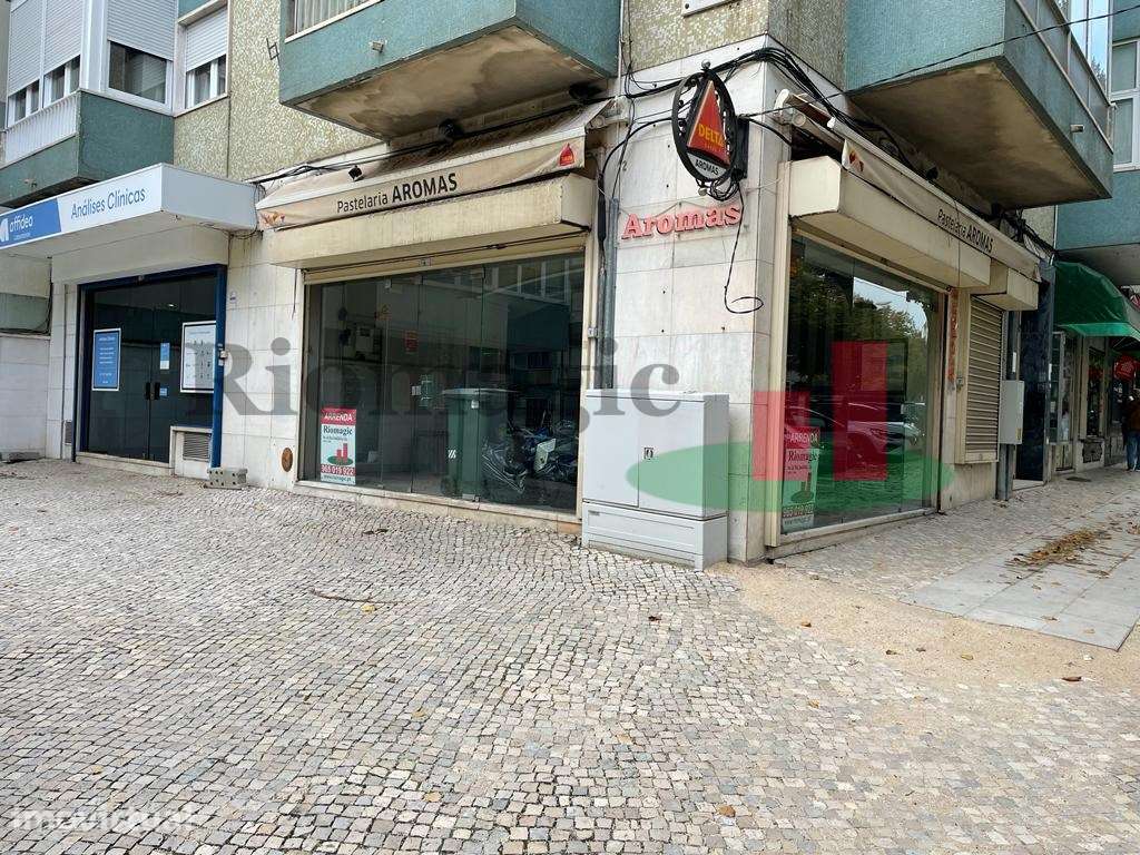 Loja de 2 pisos para Arrendamento em Benfica - Lisboa - Grande imagem: 2/8