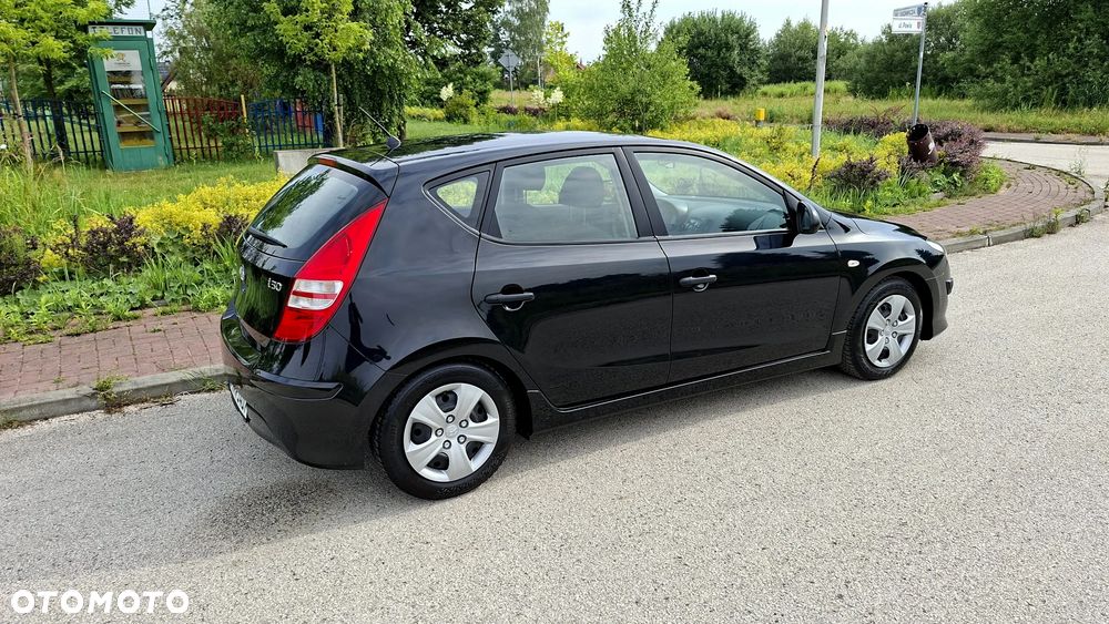 Hyundai i30 1.4 Blue Comfort - 20