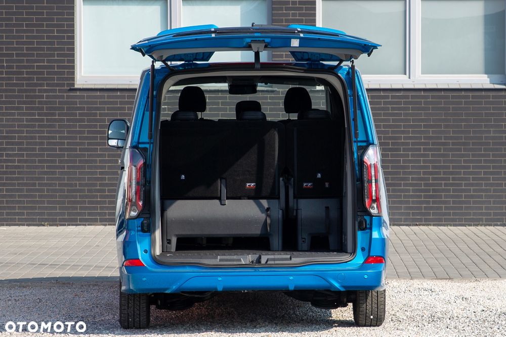 Ford Tourneo Custom - 18