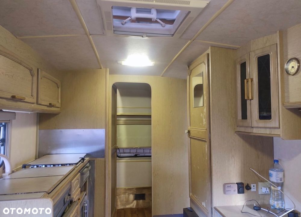 SWIFT Corniche - 8