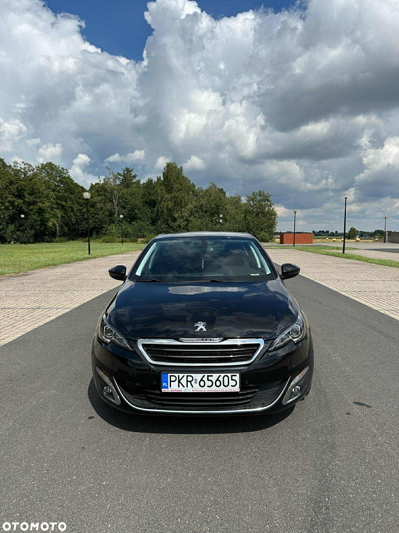 Peugeot 308 1.2 PureTech Allure S&S - 6