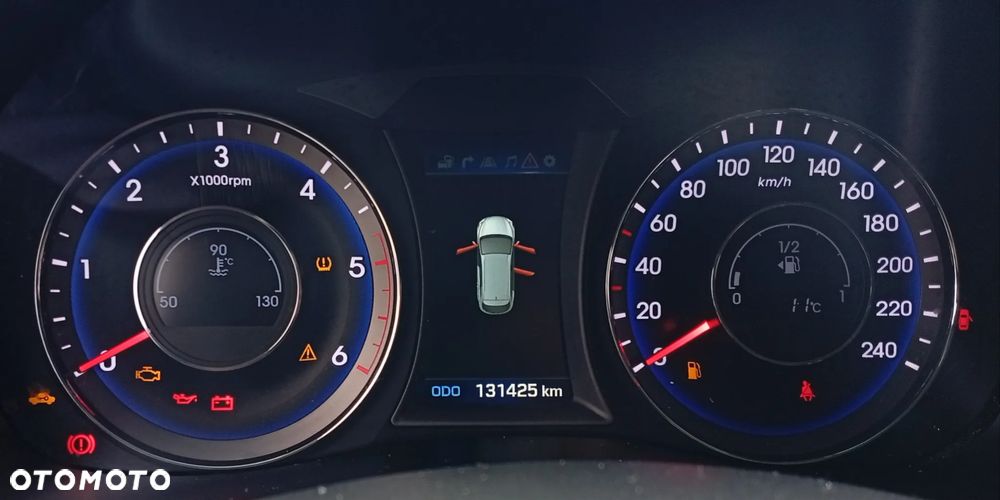 Hyundai i40 Kombi 1.7 CRDi Premium - 21