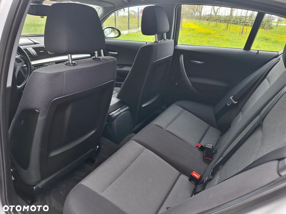 BMW Seria 1 - 14