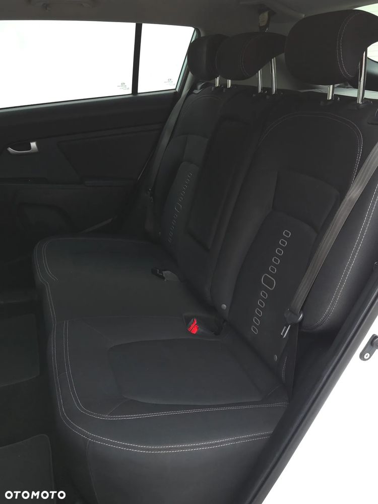 Kia Sportage 1.7 CRDI 2WD ISG Vision - 26