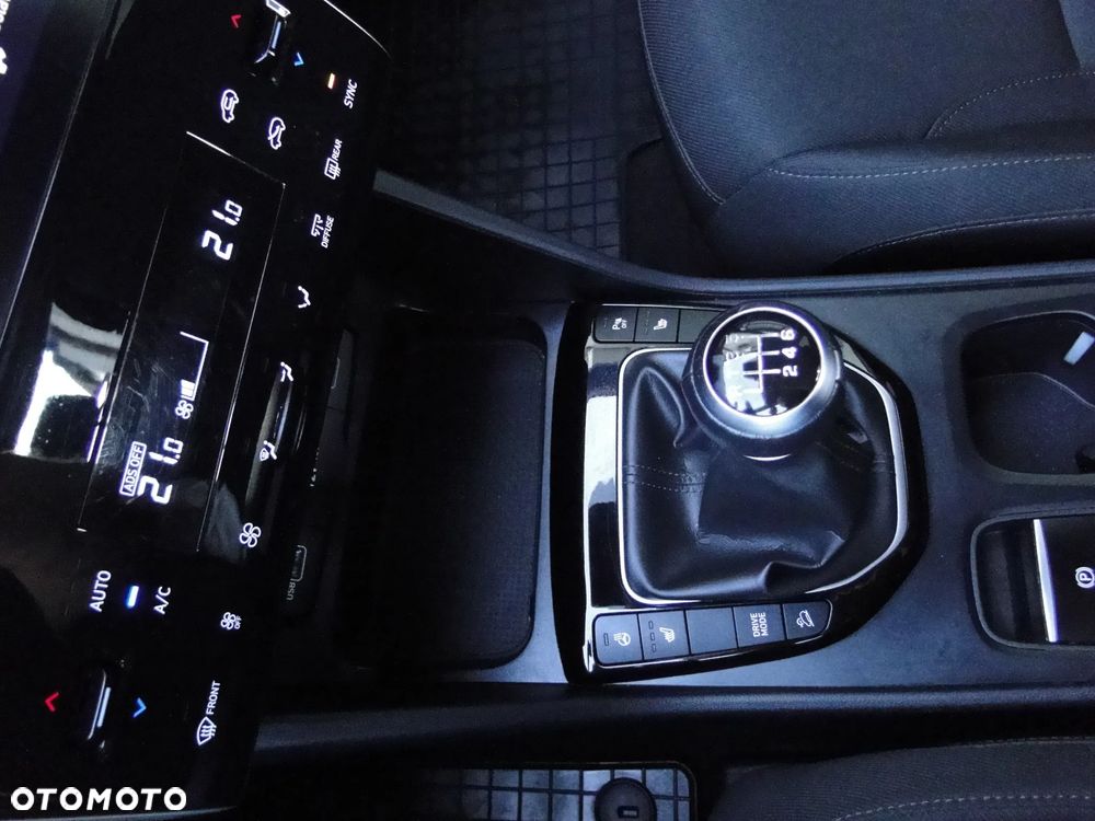 Hyundai Tucson 1.6 T-GDi Smart 2WD - 23