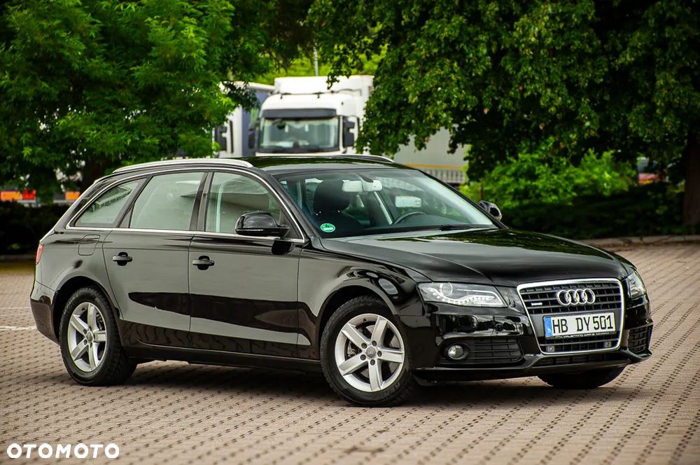 Audi A4 Avant 2.0 TDI DPF quattro Ambiente - 9