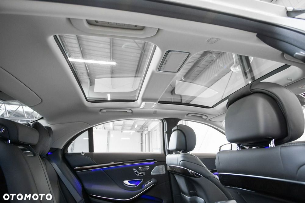 Mercedes-Benz Klasa S 560 4-Matic L 9G-TRONIC - 26