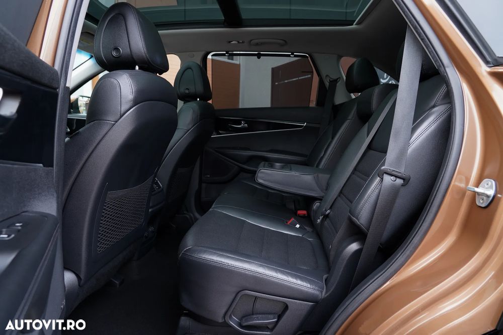 Kia Sorento 2.2 CRDi AWD Aut. Platinum Edition - 11