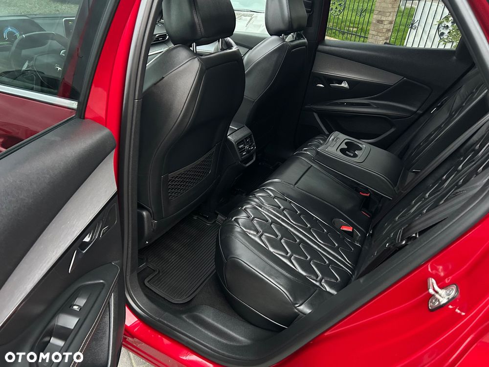 Peugeot 3008 Plug-In Hybrid 195 e-DSC7 GT - 21