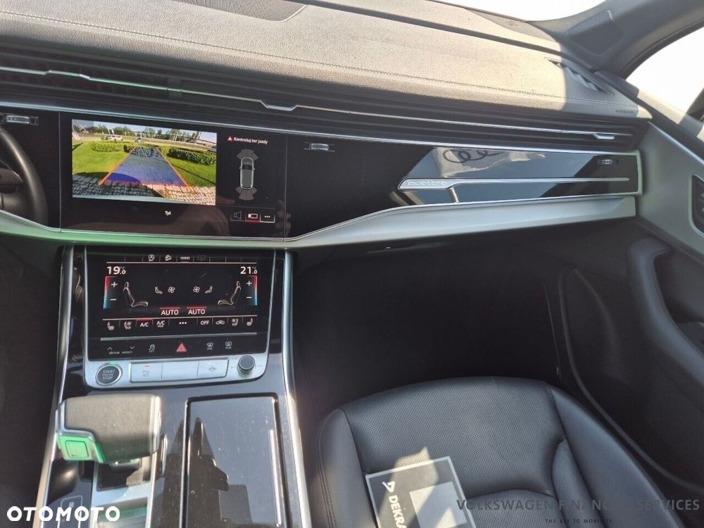 Audi Q7 - 11