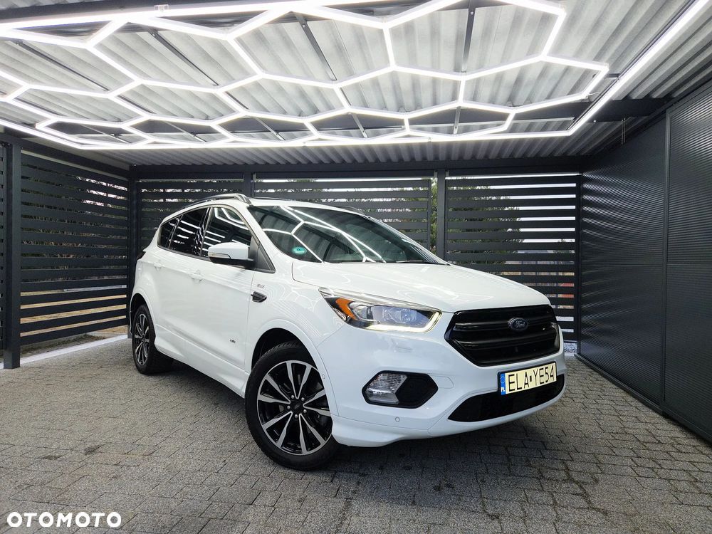 Ford Kuga - 3