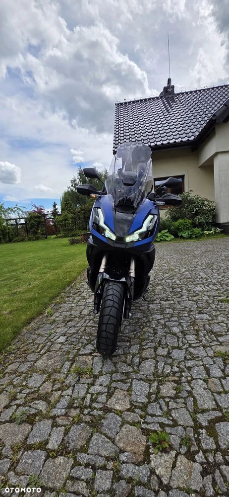 Honda ADV350 - 6