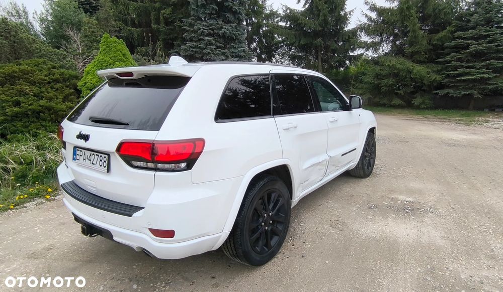Jeep Grand Cherokee - 6