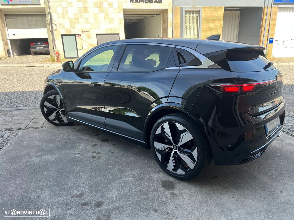 Renault Mégane E-Tech 220 Comfort Range Iconic - 8