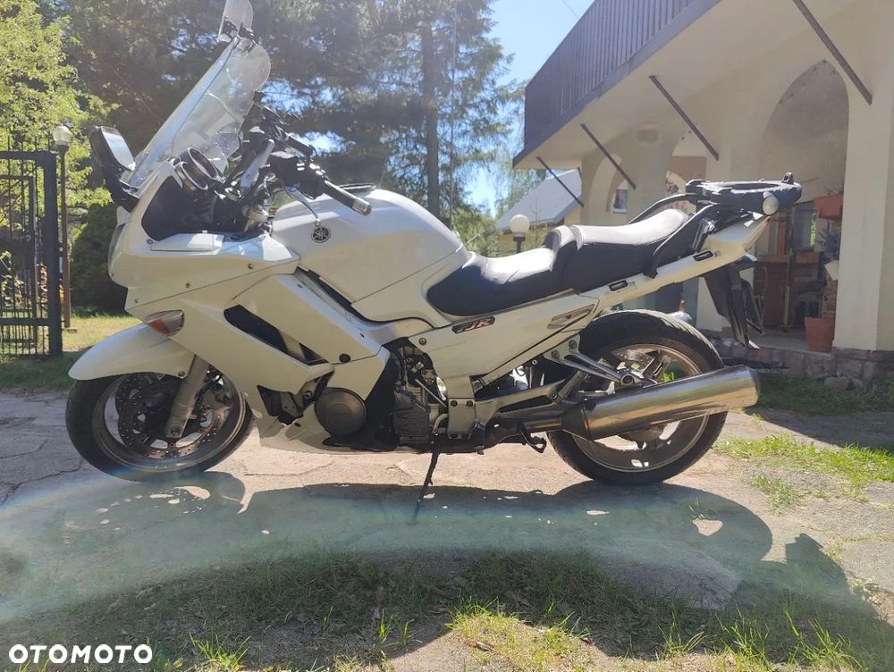 Yamaha FJR - 7