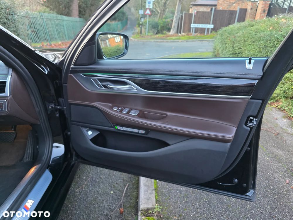BMW Seria 7 730d - 14