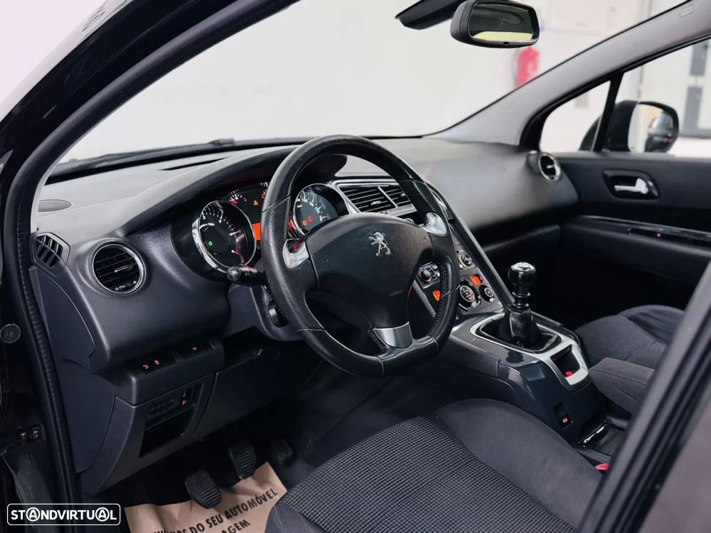 Peugeot 5008 1.6 BlueHDi Style - 22