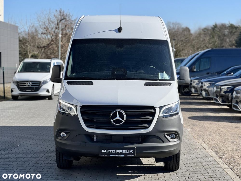 Mercedes-Benz Sprinter - 3