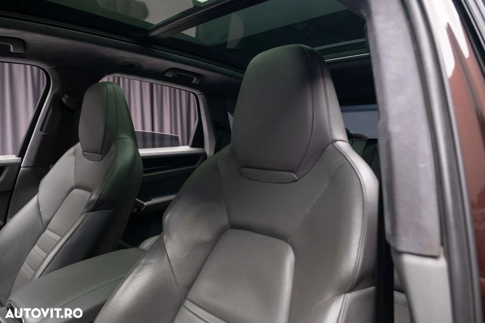 Porsche Cayenne S - 28