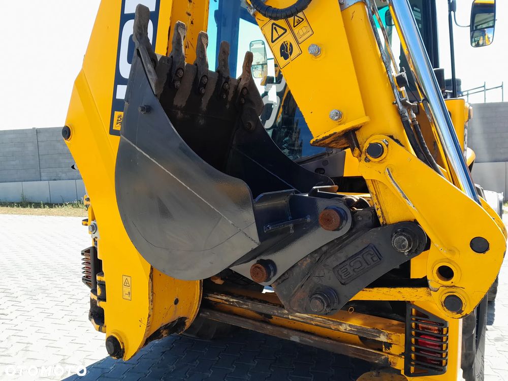 JCB 3CX 2023R JOYSTICK - 11
