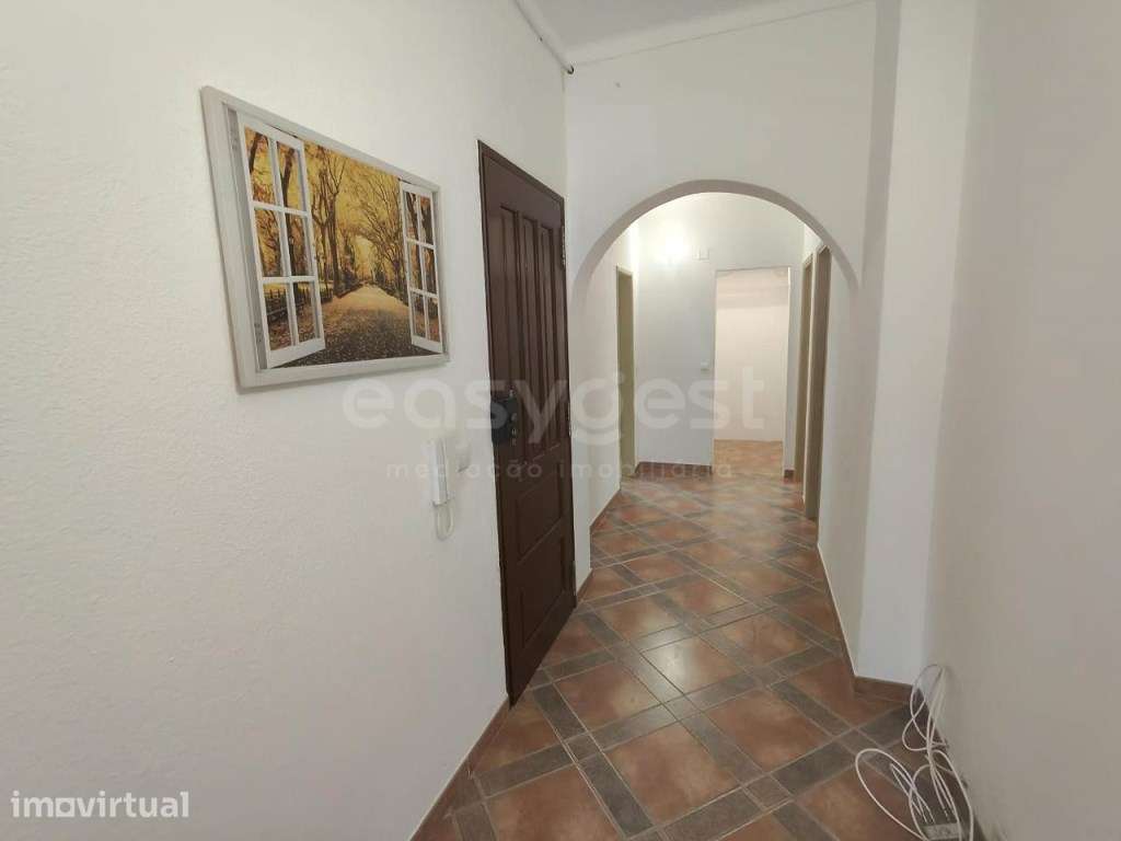 Apartamento T4 na Cruz de Pau - Grande imagem: 2/18