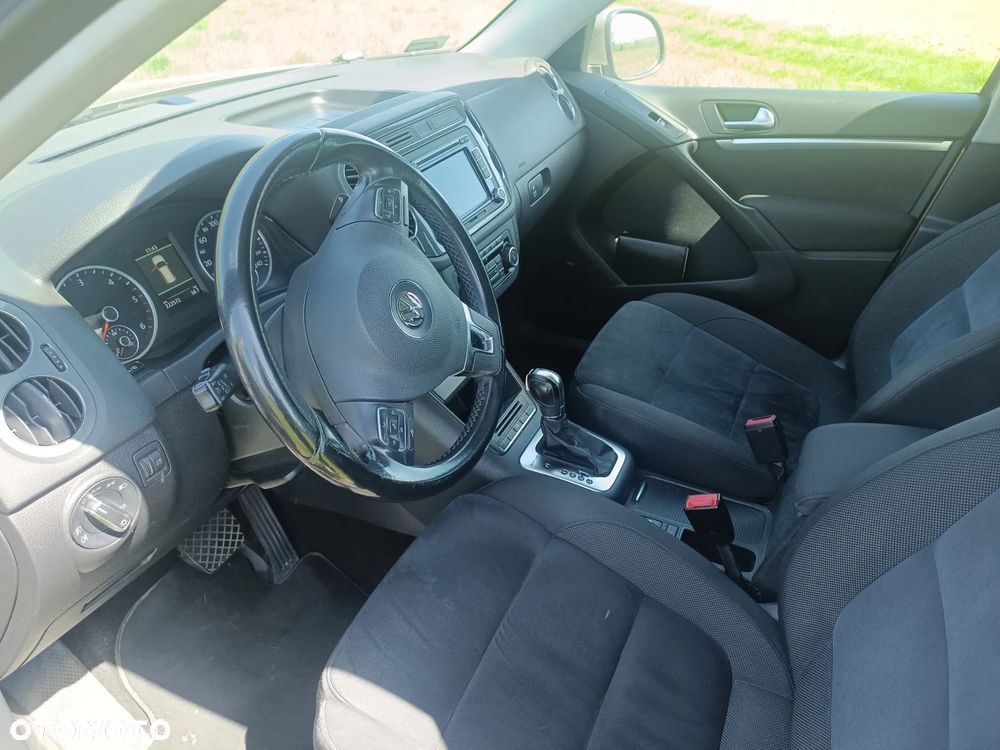 Volkswagen Tiguan - 2