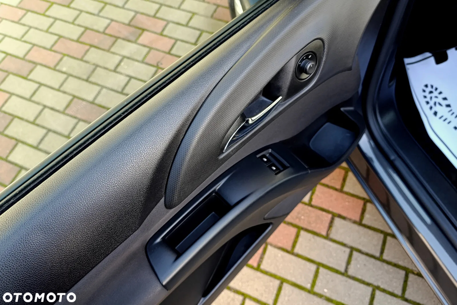 Opel Meriva 1.4 Essentia - 21