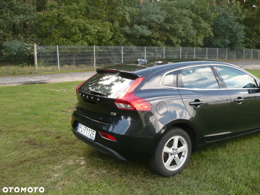 Volvo V40 D2 - 3