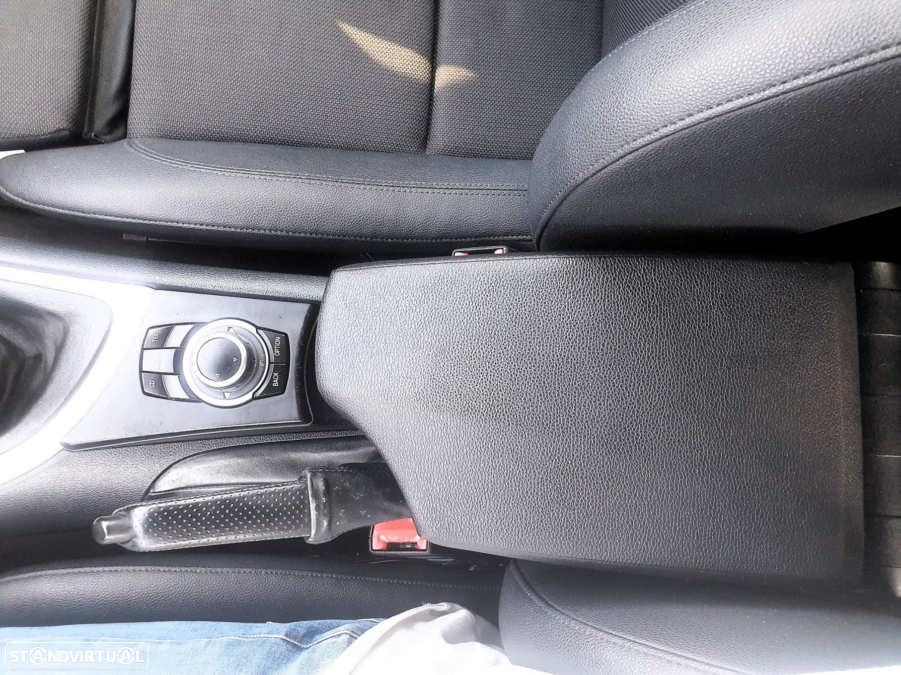 BMW 118 d Pack M - 22