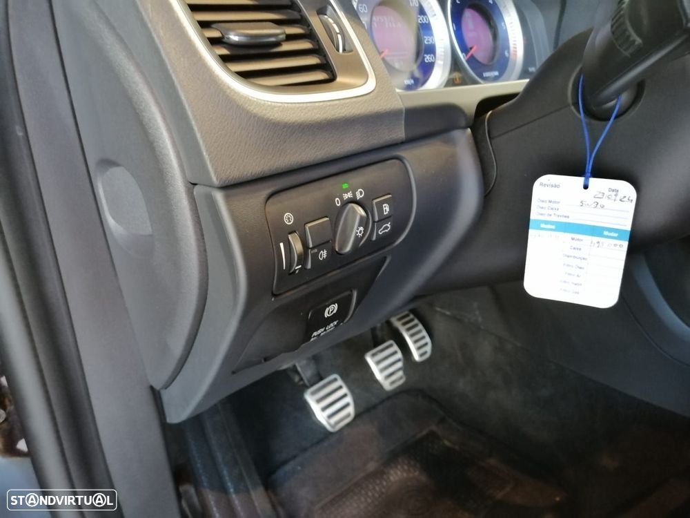 Volvo V60 - 12