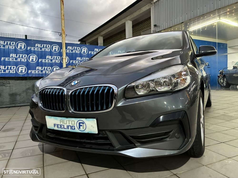 BMW 225xe Active Tourer - 1