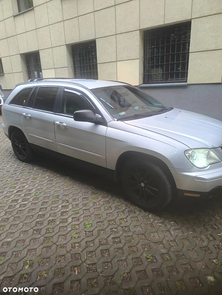 Chrysler Pacifica - 10