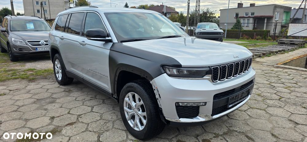Jeep Grand Cherokee 2023 photo 2