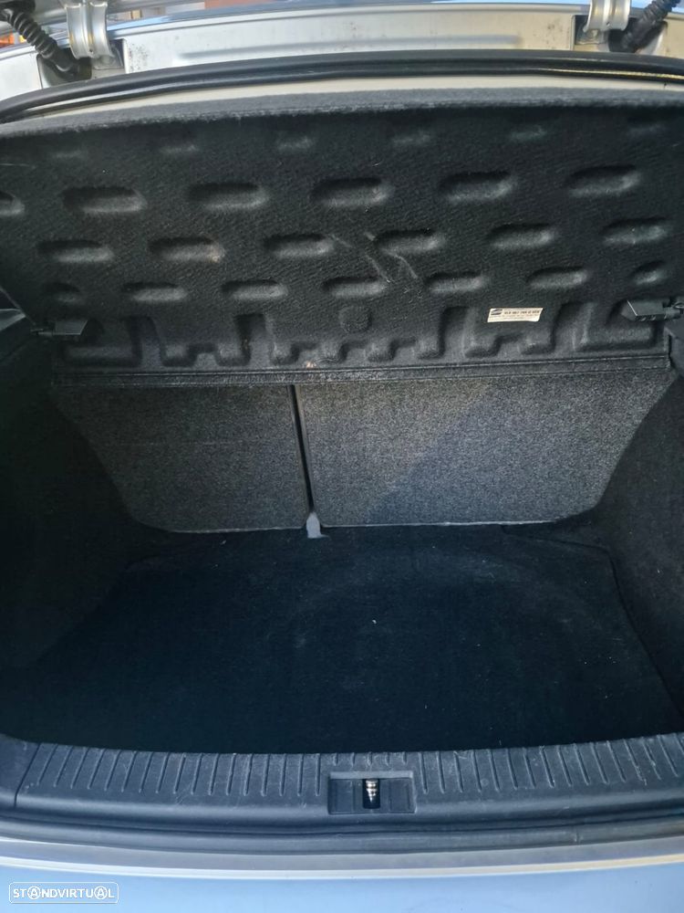 SEAT Ibiza 1.2 12V Reference — fotografia 11
