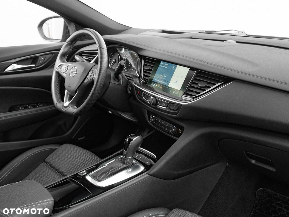 Opel Insignia 2.0 CDTI Business Elegance S&S - 32