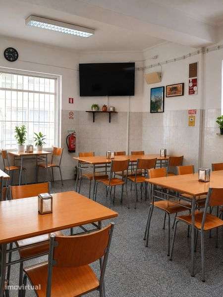 Trespasse de Café/Snack-Bar Equipado | 87,5 m² | 36 Lugares