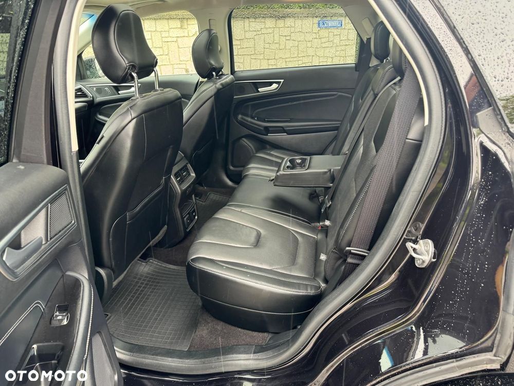 Ford Edge - 11