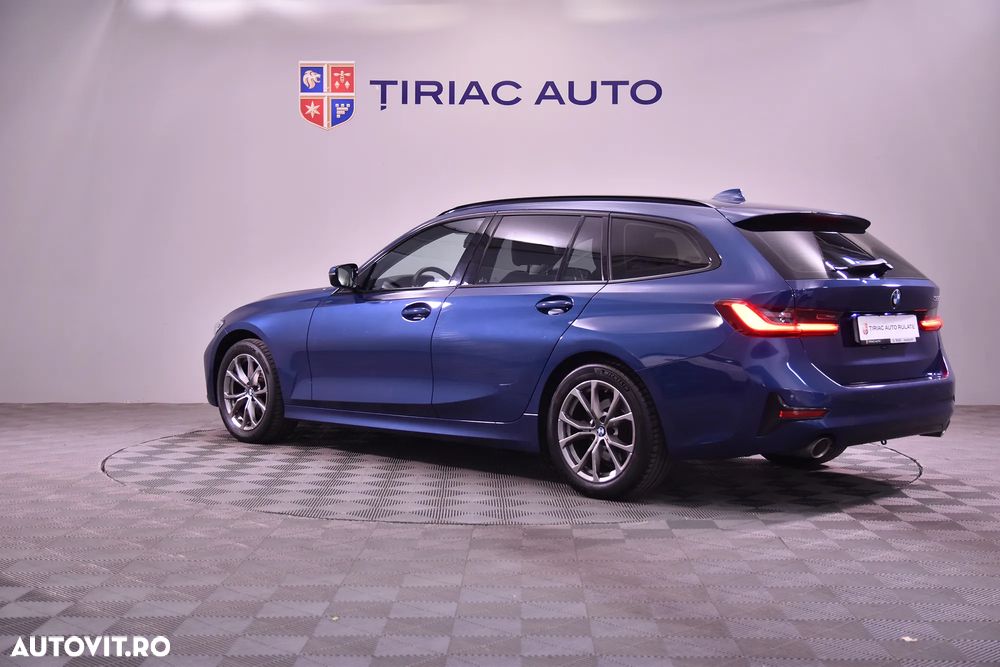 BMW Seria 3 320i AT - 3