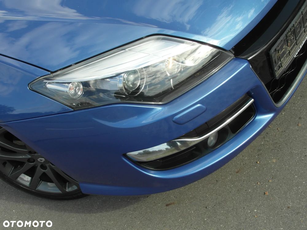 Renault Laguna 2.0 DCi FAP GT - 2