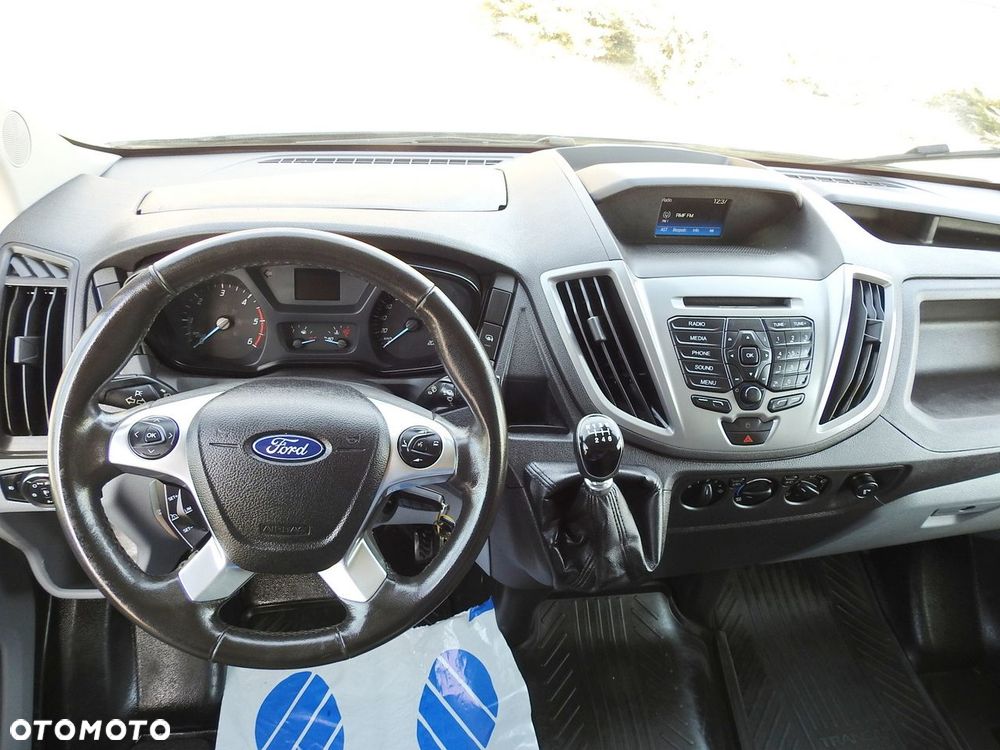 Ford TRANSIT  KONTENER WINDA 8 PALET TEMPOMAT LEDY BLIŹNIACZE KOŁA KLIMATYZACJA  170KM - 30