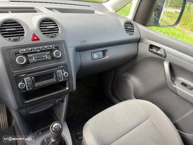VW CADDY 1.6 TDi AC - 20