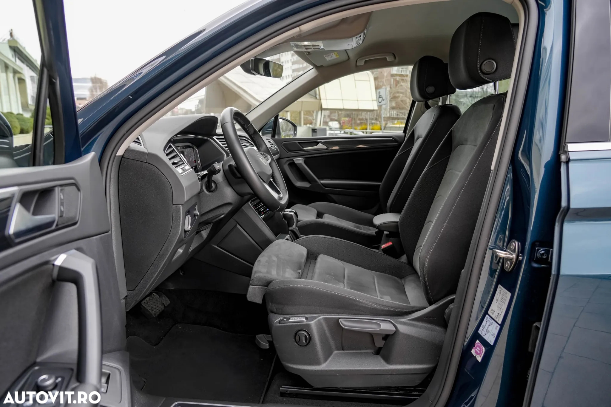 Volkswagen Tiguan 2.0 TDI SCR DSG 4Motion Elegance - 7