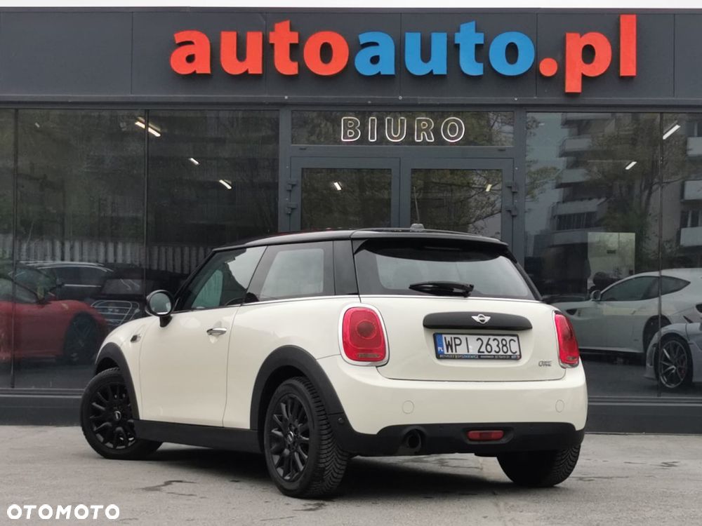 MINI ONE Metropolitan - 18